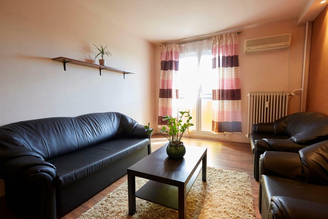 Egyetemváros - A. apartman Pécs Exterior foto